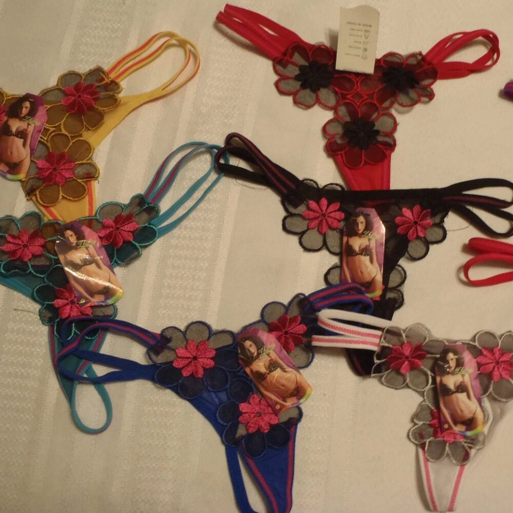 FHIDEAI Womens Embroidered Flower Thong Choice Color NWT One size fits 28" waist